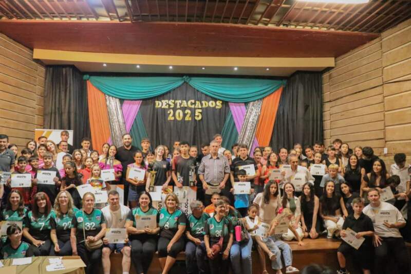 Alem vivió a pleno la Fiesta del Deporte 2025 imagen-12