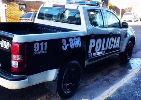 La Policía investiga el robo a un aserradero con sustracción de pesos y dólares imagen-11