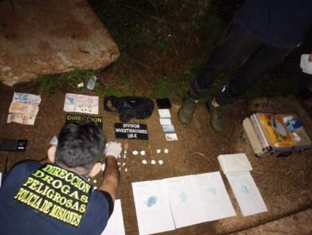Narcos arrastraron por dos kilómetros a un policía: intento de homicidio y secuestro de kilo y medio de cocaína en Posadas imagen-11
