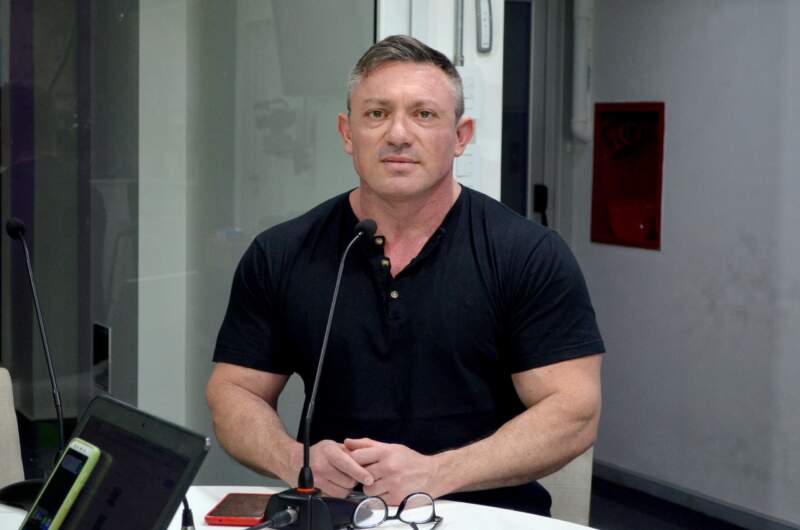 Fisicoculturismo competitivo: qué hay detrás del entrenamiento, la dieta y la disciplina diaria del atleta amateur imagen-2