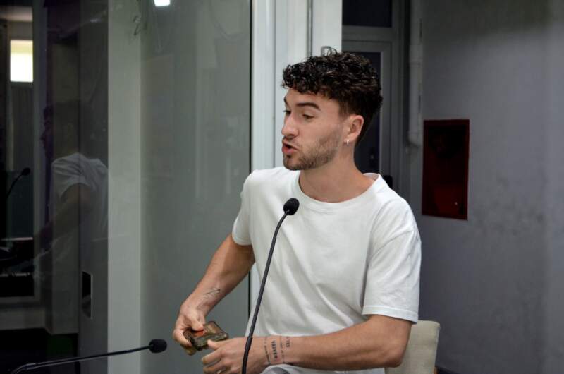 Del proceso creativo al escenario: el misionero Tatalo Ramé presentó su primer álbum "Abrazar el caos" y anunció su show en Posadas imagen-8