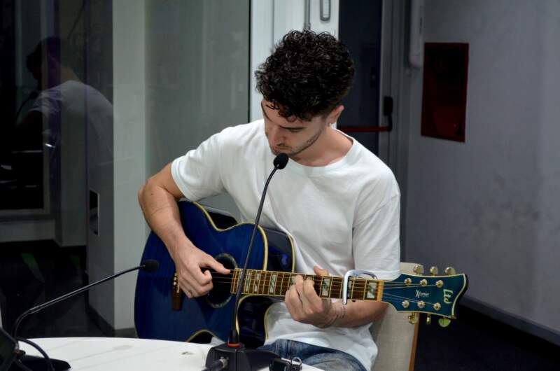 Del proceso creativo al escenario: el misionero Tatalo Ramé presentó su primer álbum "Abrazar el caos" y anunció su show en Posadas imagen-6