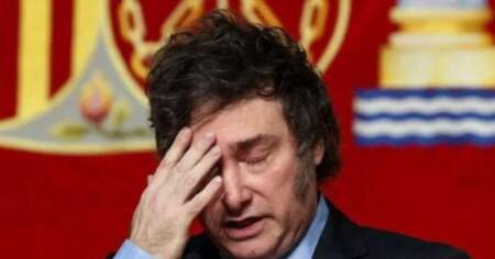 El año se va como llegó: a la deriva imagen-5