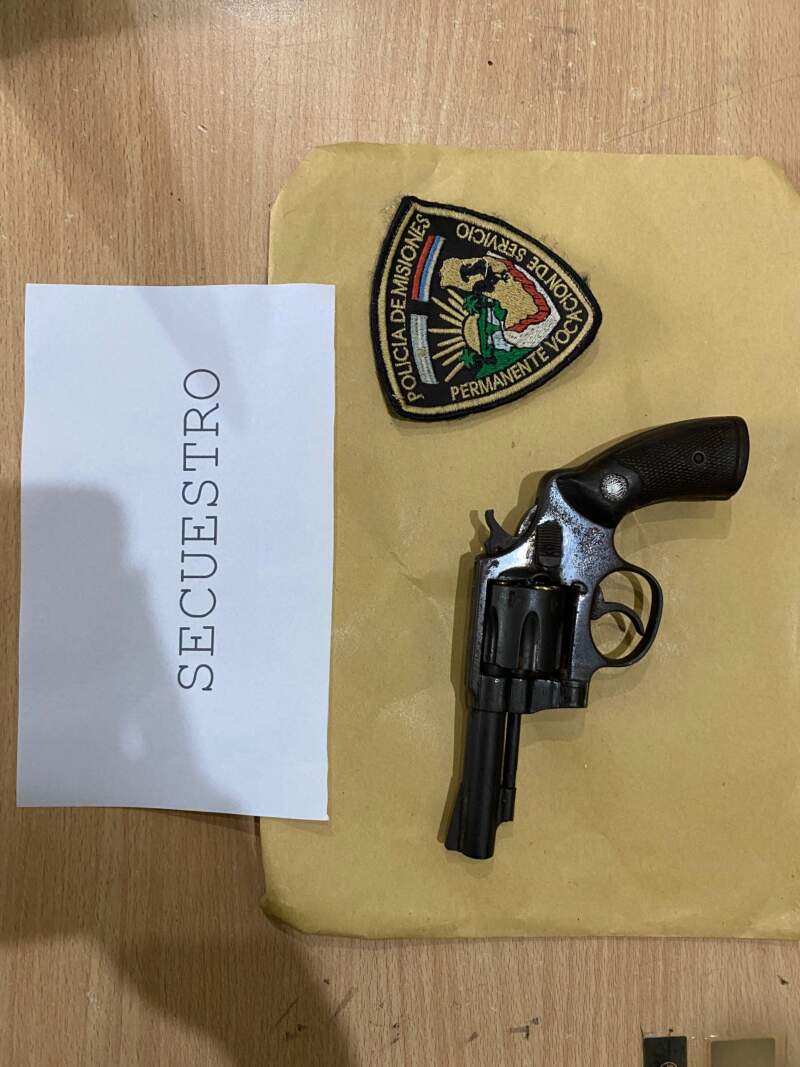 Capturaron al acusado del femicidio de Noelia Luciana Fonseca en Bernardo de Irigoyen 5 Capturaron al acusado del femicidio de Noelia Luciana Fonseca en Bernardo de Irigoyen imagen-4