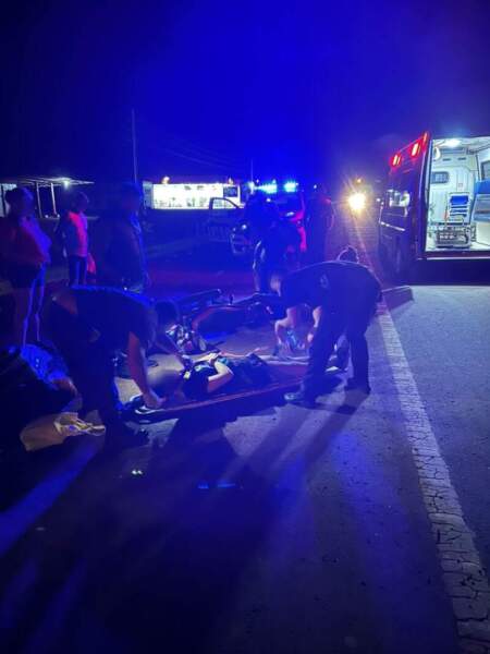 Tres personas resultaron lesionadas tras un siniestro entre una moto y peatones en San Pedro imagen-5