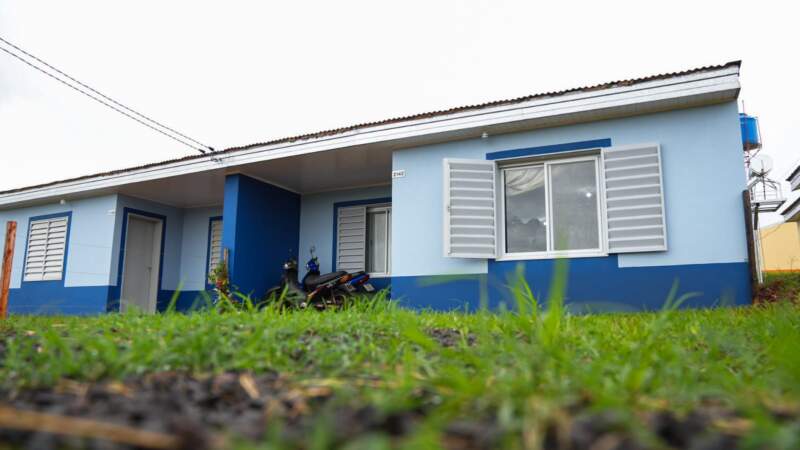 Passalacqua en Oberá: "La entrega de una vivienda es como una celebración más en esta época navideña" imagen-14