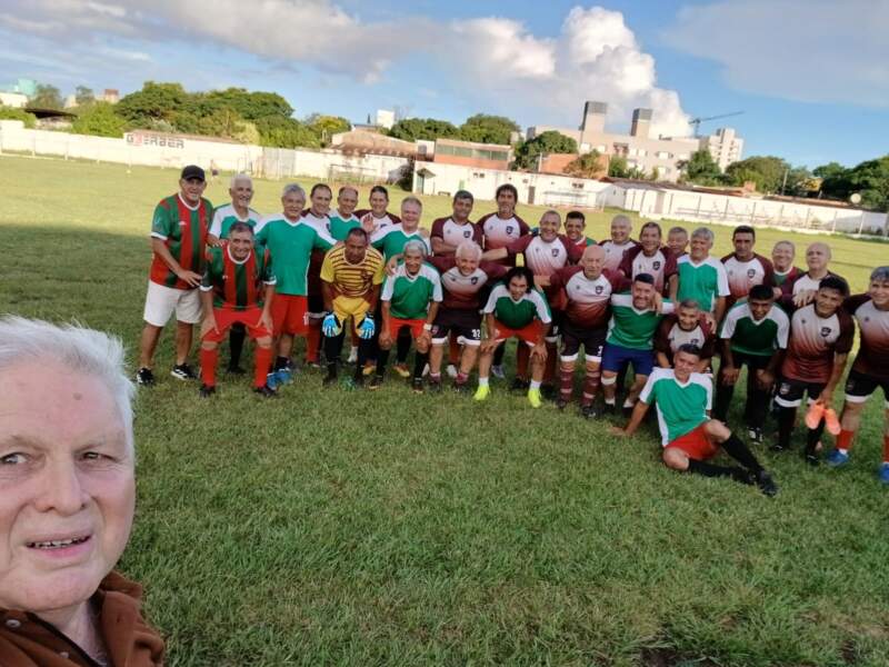 Veteranos del Club Brown, Palomas de María Morínigo y Villa Lanús protagonizaron un partido solidario a beneficio de niños del barrio Yacyretá imagen-14