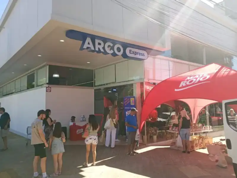 El Arco abrió su sexta sucursal y amplió su presencia comercial en Posadas imagen-8