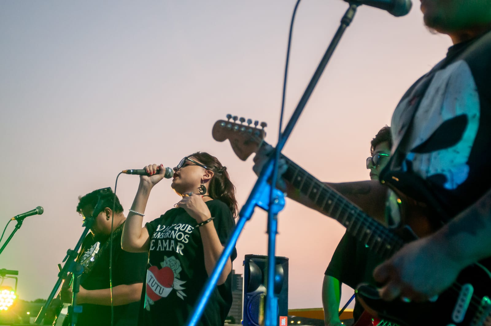 Al Caer el Sol recibe a "La Hora Local" este domingo en El Brete imagen-2