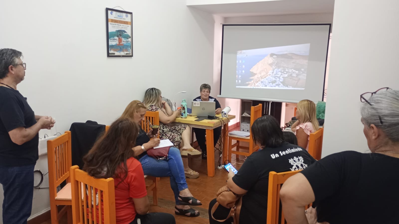 El gremio docente Semab marcha con la CGT contra la reforma laboral de Milei 3 El gremio docente Semab marcha con la CGT contra la reforma laboral de Milei imagen-2