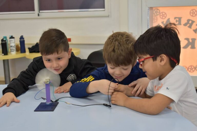 La Escuela de Robótica Misiones abre las inscripciones para el ciclo 2026 imagen-3