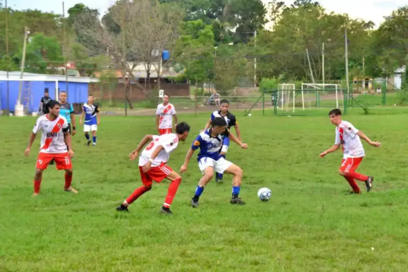 Fútbol Posadeño: Ágil se clasificó a semifinales imagen-10