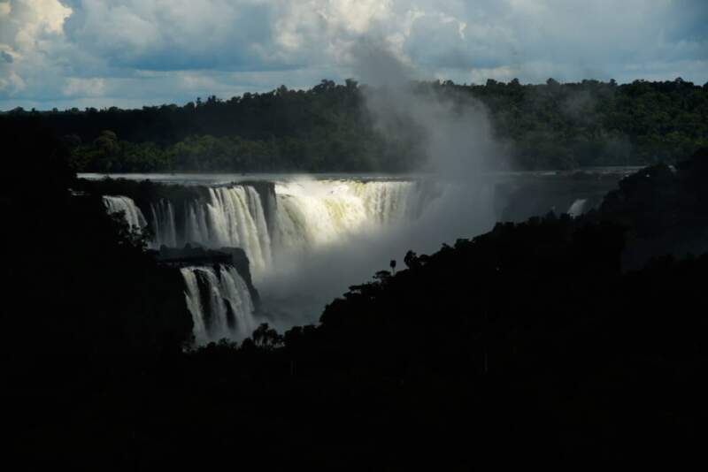 Cataratas: el Parque Nacional Iguazú es un referente mundial "de conservación y hospitalidad”, destacan imagen-4