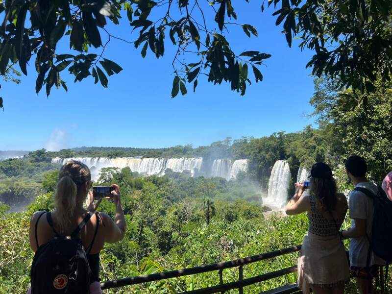 Cataratas: el Parque Nacional Iguazú es un referente mundial "de conservación y hospitalidad”, destacan imagen-2