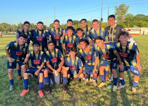 Fútbol: Mitre y La Picada clasificados a semifinales imagen-6