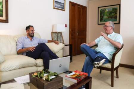 Agenda productiva: Passalacqua se reunió con el presidente de Biofábrica Misiones para impulsar tecnología en las chacras Agenda productiva: Passalacqua se reunió con el presidente de Biofábrica Misiones para impulsar tecnología en las chacras imagen-39