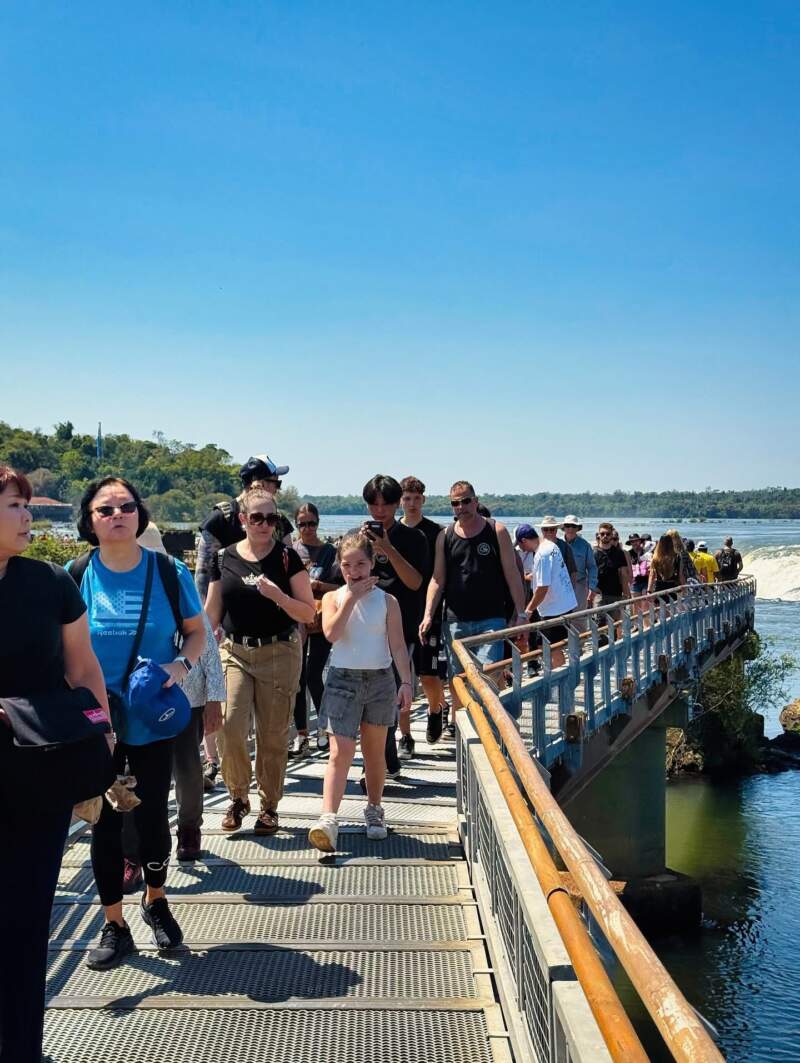 Cataratas del Iguazú registró más de 50 mil visitantes y 85 % de ocupación hotelera en los primeros diez días de enero imagen-4