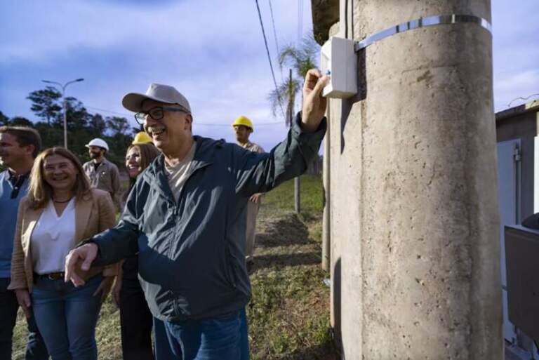 Passalacqua prorrogó la Tarifa Eléctrica Social Provincial hasta abril de 2026 “para cuidar a las familias misioneras” imagen-10