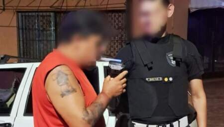 Con 2,45 g/l de alcohol, un conductor fue detenido tras circular en zigzag por Posadas imagen-3
