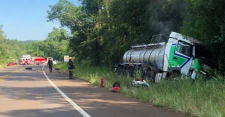 Cerro Azul: siniestro vial en la Ruta Nacional 14 dejó una víctima fatal y dos personas lesionadas imagen-33