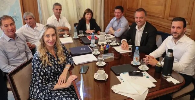 Gobierno incorporó el Régimen Penal Juvenil en extraordinarias y analiza sumar otros temas imagen-11