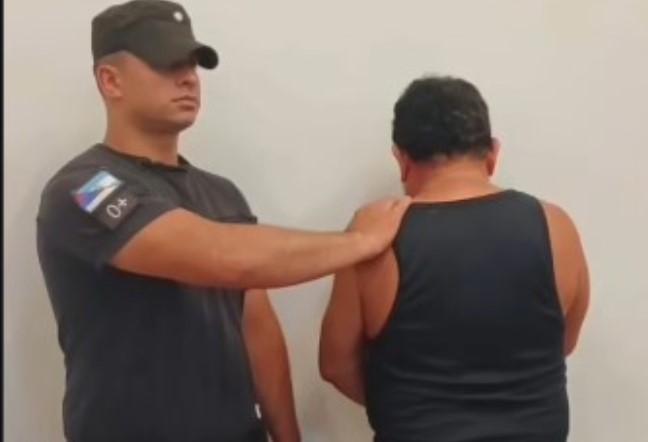 Tarde-noche violenta: quiso cobrar una deuda con un machete y un arma de fuego imagen-6