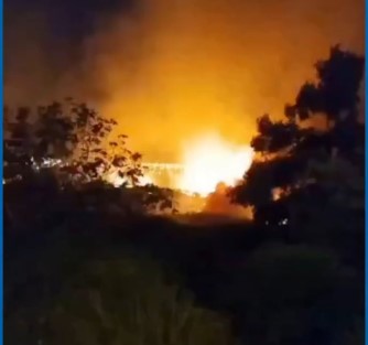 Menores habrían iniciado con encendedores el incendio de malezas en Itaembé Guazú imagen-15