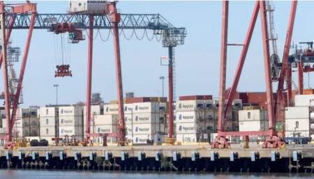 Argentina registró un superávit comercial de u$s11.286 millones en 2025, pese a que las importaciones saltaron 25% Argentina registró un superávit comercial de u$s11.286 millones en 2025, pese a que las importaciones saltaron 25% imagen-41