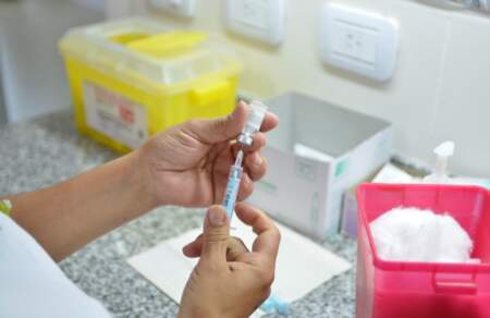 Nación enviará a Misiones partidas de la vacuna contra el dengue Nación enviará a Misiones partidas de la vacuna contra el dengue imagen-12