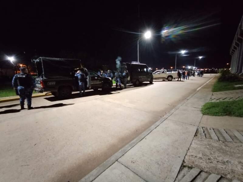 Robo armado a un aserradero en Candelaria: siete allanamientos simultáneos, secuestro de dinero y dos detenidos tras un amplio operativo policial 3 Robo armado a un aserradero en Candelaria: siete allanamientos simultáneos, secuestro de dinero y dos detenidos tras un amplio operativo policial imagen-2