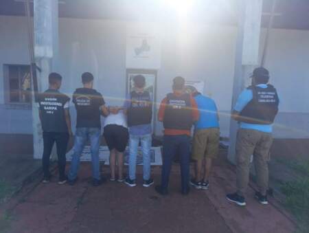 Robo armado a un aserradero en Candelaria: siete allanamientos simultáneos, secuestro de dinero y dos detenidos tras un amplio operativo policial imagen-11