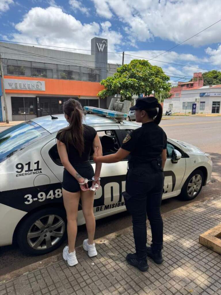 Fuera de sus cabales: Una mujer discutió con su pareja, disparó un arma y fue arrestada imagen-27