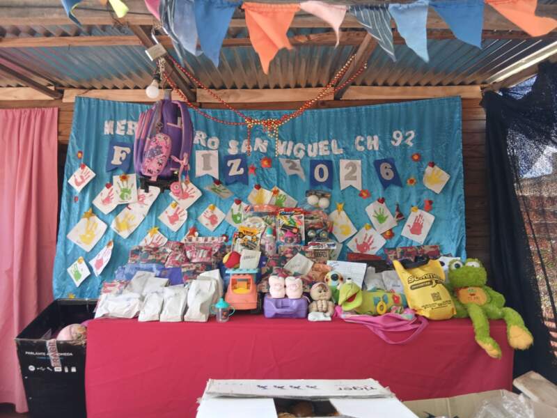 Con todo éxito se celebró la fiesta de los Reyes Magos de María Morínigo en el barrio Yacyretá imagen-2