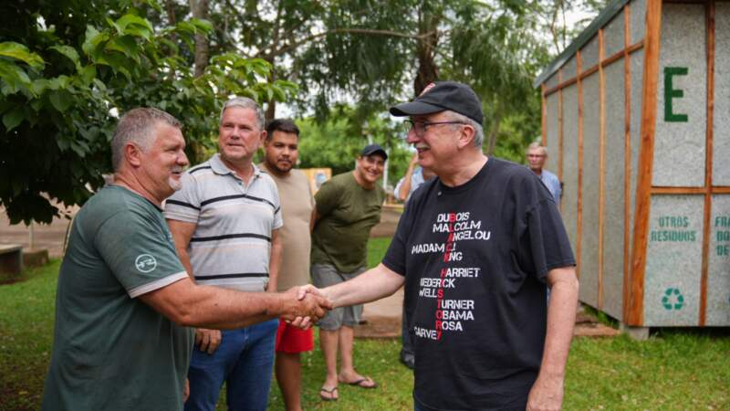 Passalacqua encabezó una jornada de supervisión de obras y entrega de equipamiento en Alba Posse imagen-14
