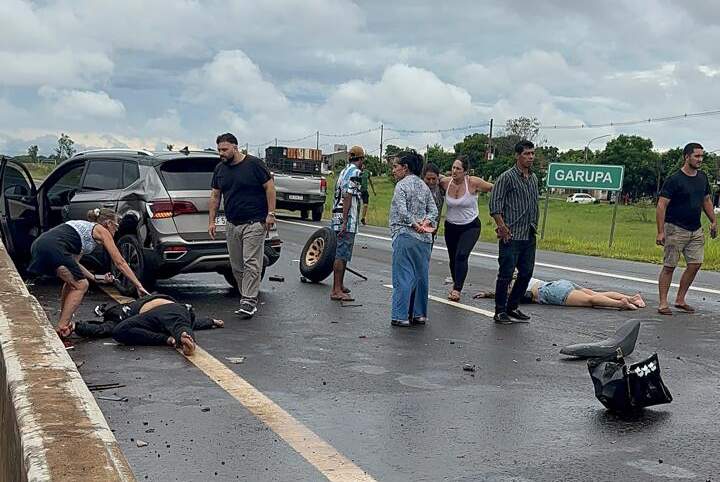 Un siniestro vial múltiple en el Acceso Sur a Garupá dejó varias personas heridas y provocó cortes de tránsito Un siniestro vial múltiple en el Acceso Sur a Garupá dejó varias personas heridas y provocó cortes de tránsito imagen-7