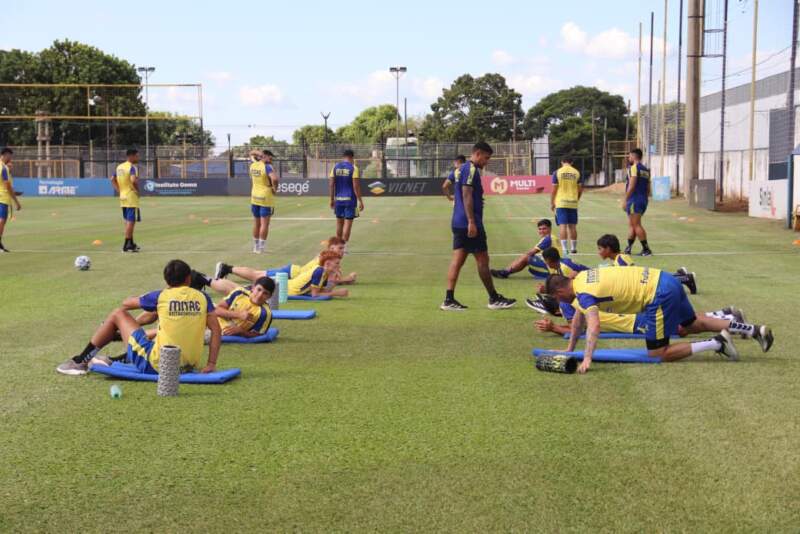 Fútbol: Mitre inició su pretemporada imagen-4
