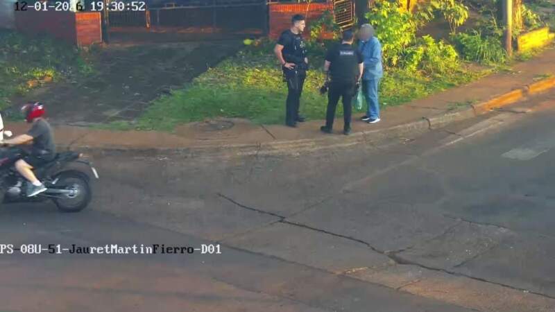 Las cámaras del 911 fueron clave para localizar y asistir a una mujer mayor extraviada en Posadas imagen-4