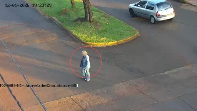 Las cámaras del 911 fueron clave para localizar y asistir a una mujer mayor extraviada en Posadas imagen-6