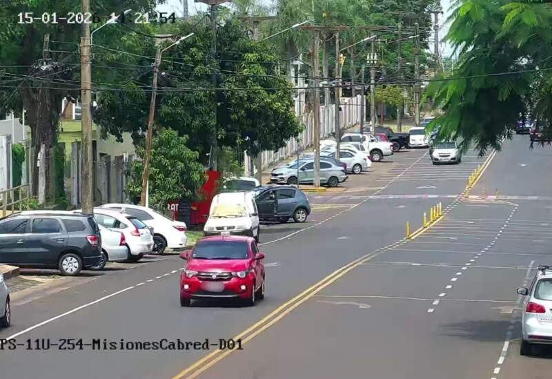 Cámaras lectoras de dominio activaron una alerta y permitieron secuestrar un vehículo con pedido judicial en Posadas imagen-8