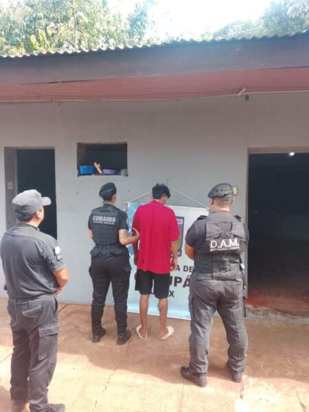 Demoraron a un adolescente con pedido de detención por lesiones con arma blanca y robos en Garupá imagen-34