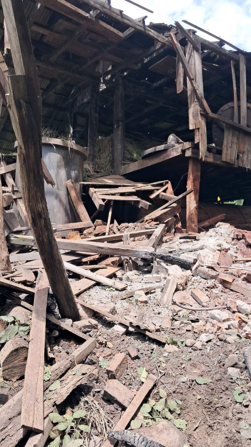 Accidente laboral en El Soberbio: un operario sufrió lesiones tras la explosión de una caldera de citronela imagen-7
