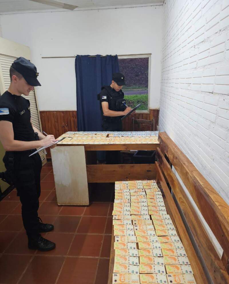 Estafa vecinal durante un año: demoraron a un joven y secuestraron más de medio millón de pesos imagen-15