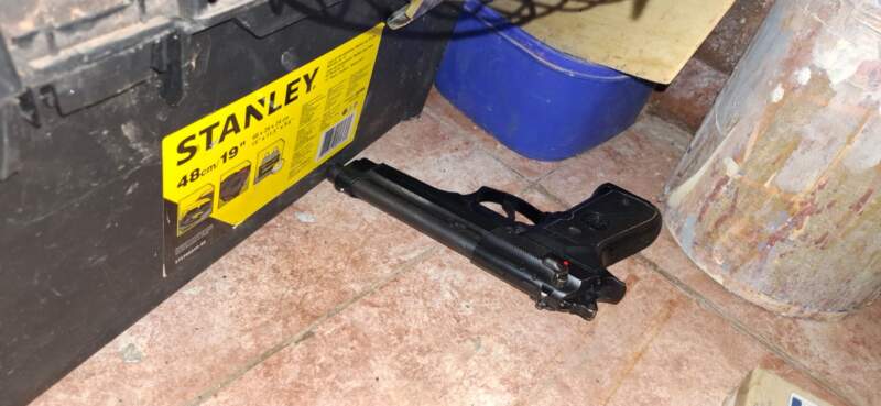 Tarde-noche violenta: quiso cobrar una deuda con un machete y un arma de fuego imagen-6