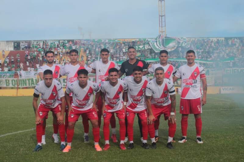 Fútbol: Guaraní ganó en Corrientes y sacó ventaja en la semifinal imagen-6