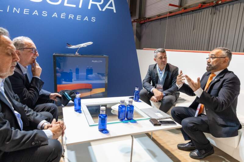 FITUR 2026: Misiones mostró su potencial y avanzó en inversiones y vuelos 9 FITUR 2026: Misiones mostró su potencial y avanzó en inversiones y vuelos imagen-8