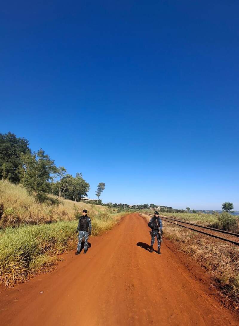 Posadas: amplio operativo para recapturar a cuatro detenidos evadidos de la UR-X 13 Posadas: amplio operativo para recapturar a cuatro detenidos evadidos de la UR-X imagen-12