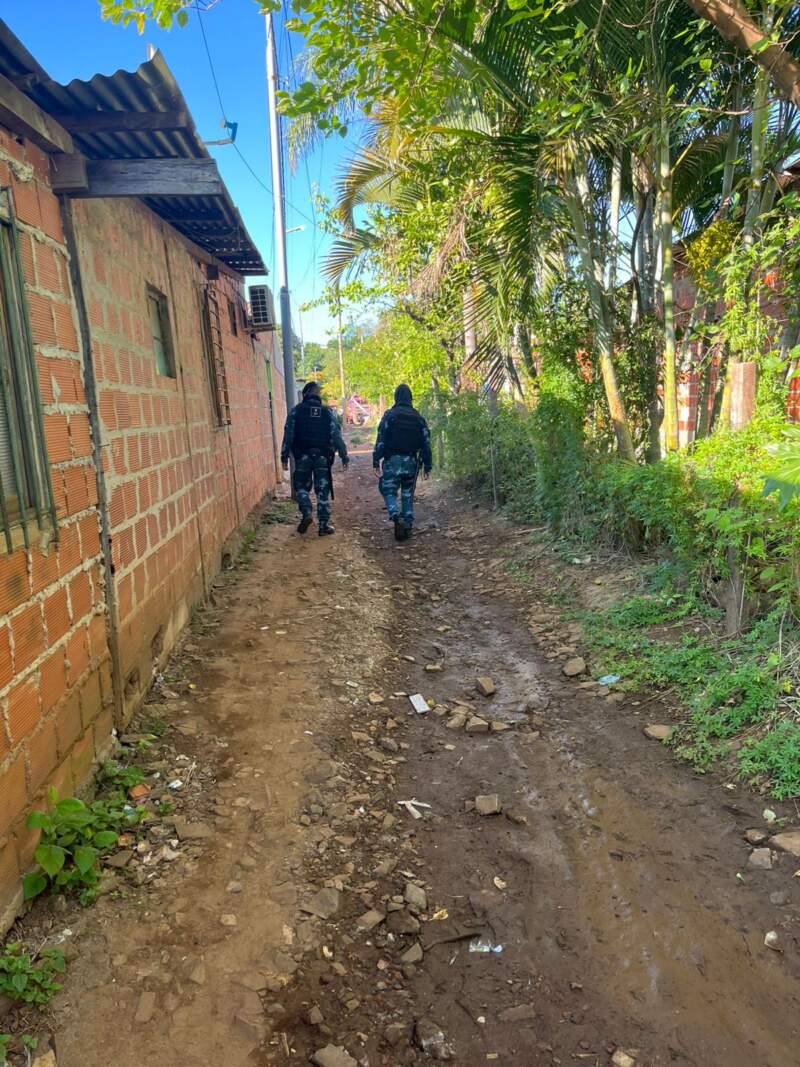 Posadas: amplio operativo para recapturar a cuatro detenidos evadidos de la UR-X 3 Posadas: amplio operativo para recapturar a cuatro detenidos evadidos de la UR-X imagen-2