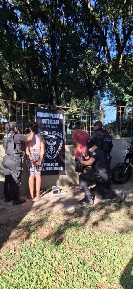 Una pareja fue demorada junto a su hijo adolescente por una serie de robos en Oberá imagen-34