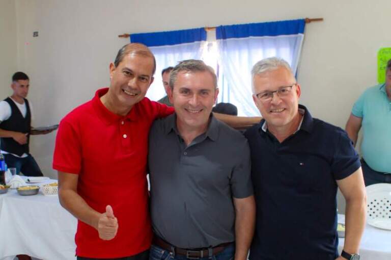 Con el respaldo de los intendentes, «Kako» Sartori culmina su etapa al frente de la Codeim y asume Koth de Puerto Rico Con el respaldo de los intendentes, "Kako" Sartori culmina su etapa al frente de la Codeim y asume Koth de Puerto Rico imagen-14