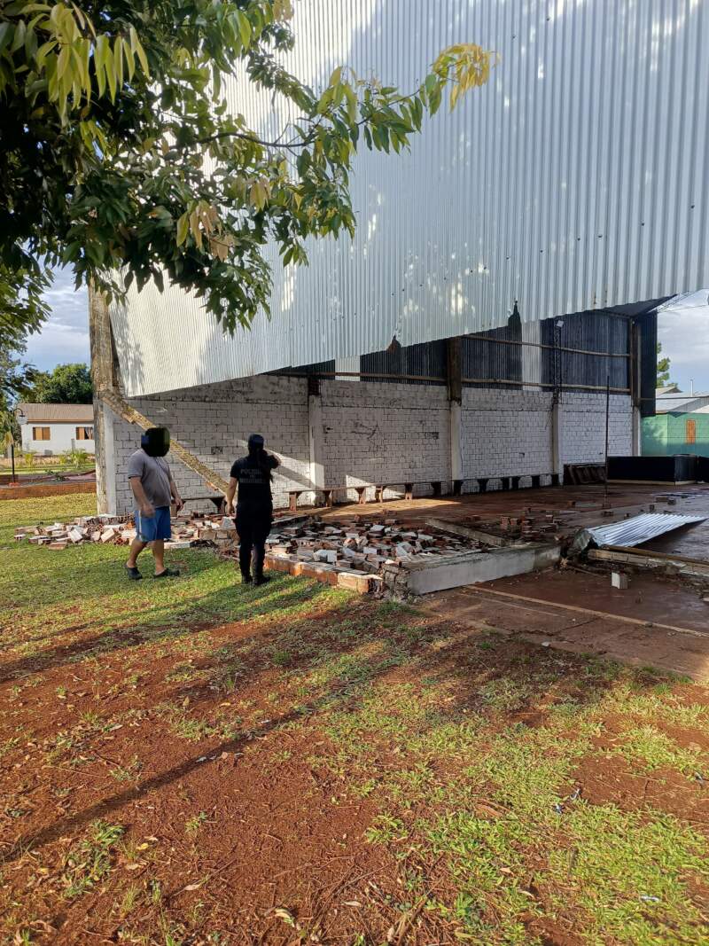 Relevaron daños ocasionados por el temporal en Colonia Aurora 3 Relevaron daños ocasionados por el temporal en Colonia Aurora imagen-2